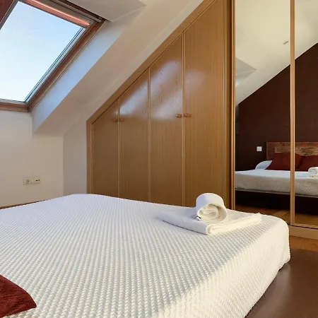 Apartamento Ático con vistas al mar y parking *