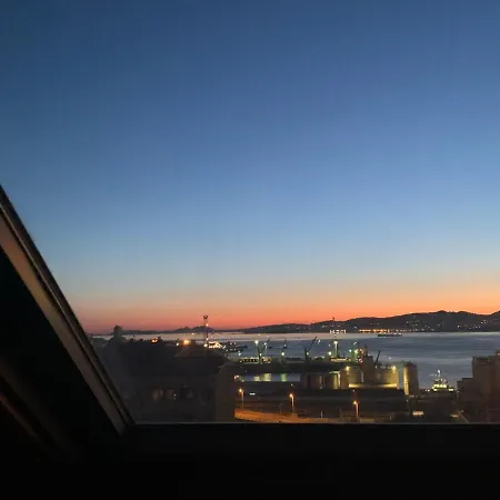 Ático con vistas al mar y parking *